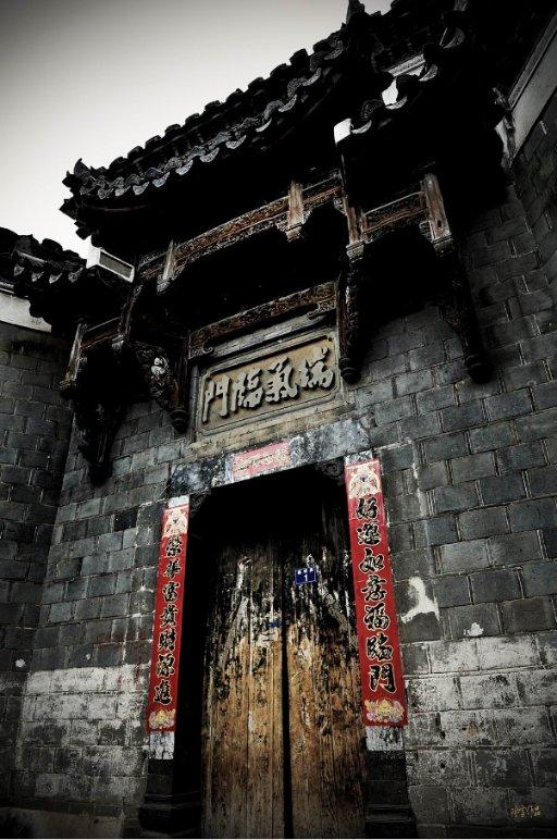 A股火爆大反弹!去年规模业绩双增长的QDII,还能投资吗?这些问题请老铁三思