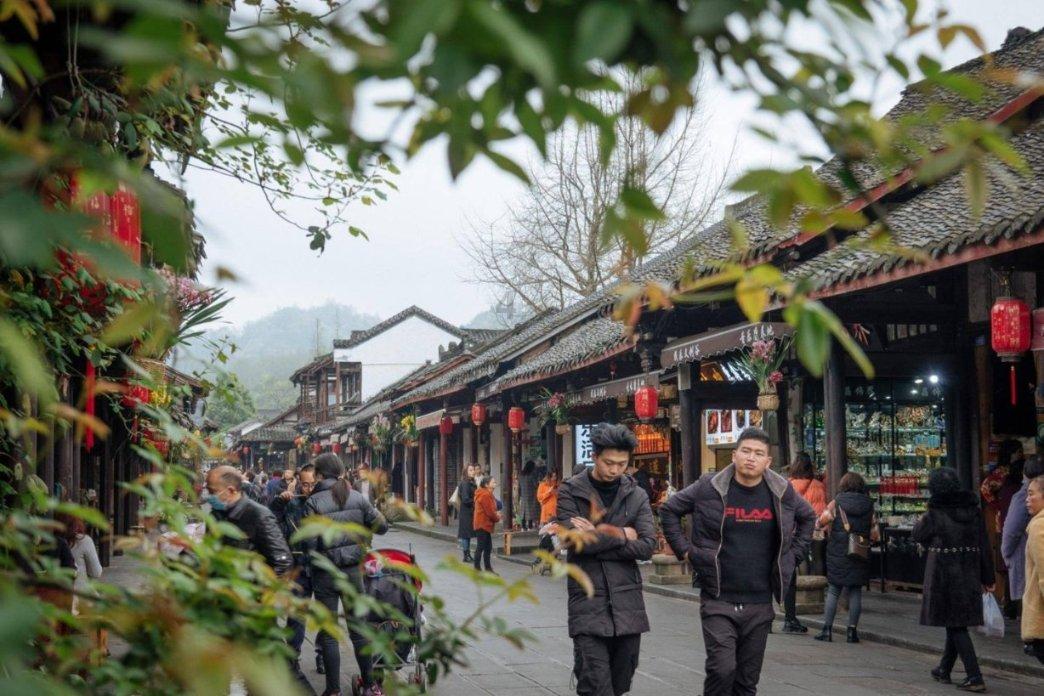 多地2023年外贸进出口总值创历史新高 专家预计今年外贸有望实现稳定增长